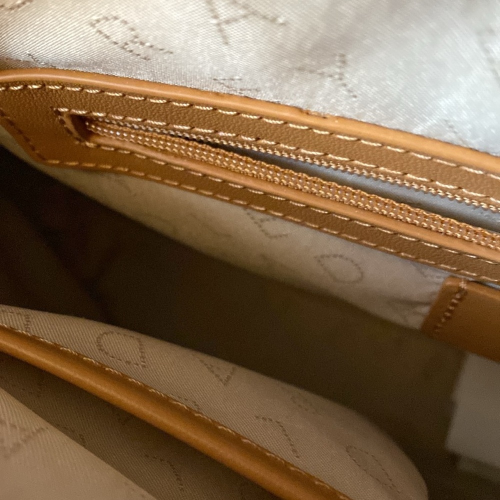 RADLEY  Excellent condition bag used twice handles & longer leash zipper with - Picture 9 of 10